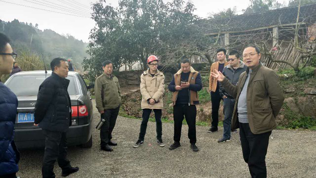 茶店鎮西河項目山上搬遷復墾.jpg